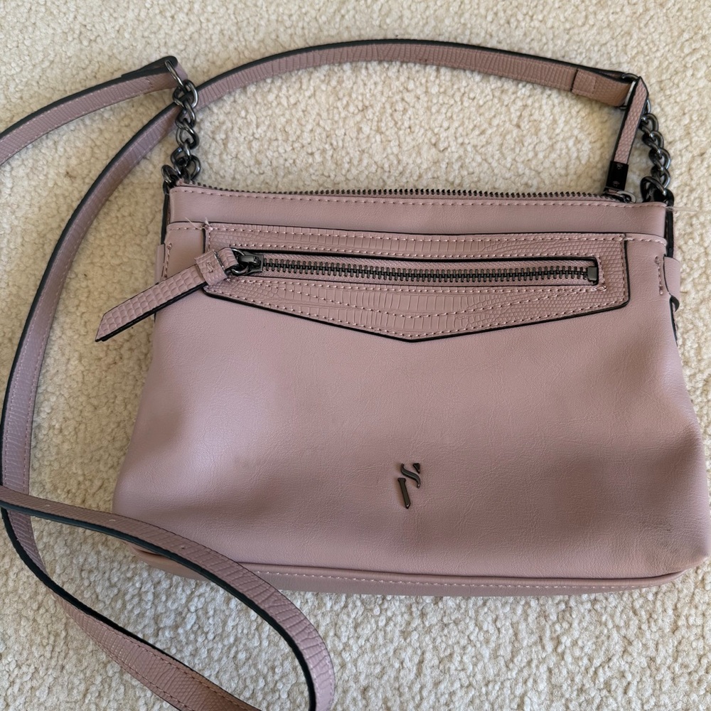 Simply Vera Vera Wang Pink
Crossbody Purse